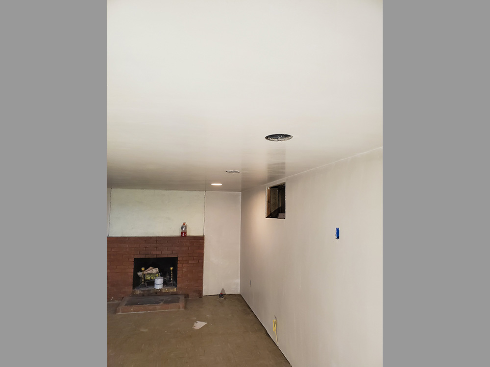 Basement Renovation Smooth Plaster Finish - Part 1